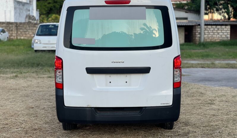 2017 Isuzu Como full