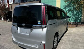 TOYOTA NOAH ESQUIRE full