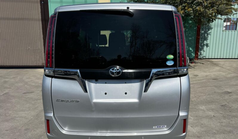 TOYOTA NOAH ESQUIRE full