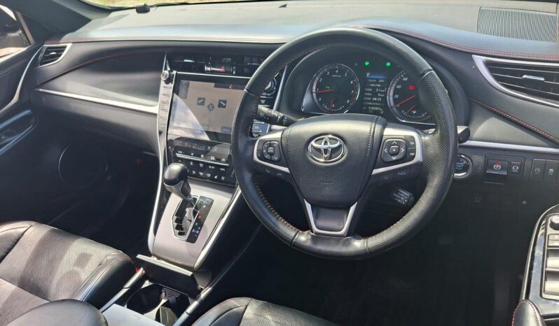 TOYOTA HARRIER TURBO full