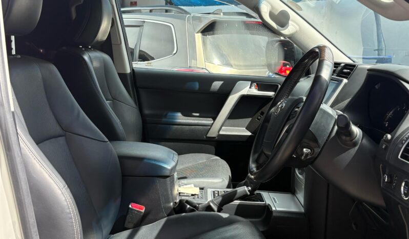 TOYOTA PRADO TZG full